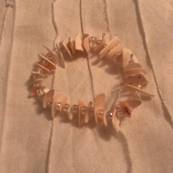Shell Bracelets - Picture 4 of 4